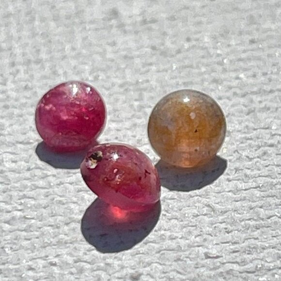 2 carat Ruby Cabochons Lot Parcel - Picture 1 of 3
